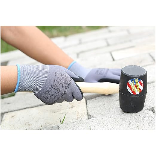 Amazon Basics Micro-Foam Nitrile Coated Work Gloves, Nylon Liner Fiber, Touch Screen, Grey, Size 7/S, 12-Pair