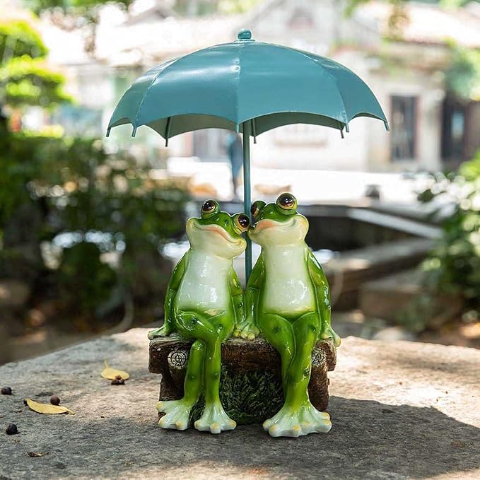 Frog Statue Garden - Resin Happy Couple Frogs on Bench Figurines - Summer Decorations for Patio, Yard, Lawn, Porch - Cute Garden Frog Decor - Ornament Gift