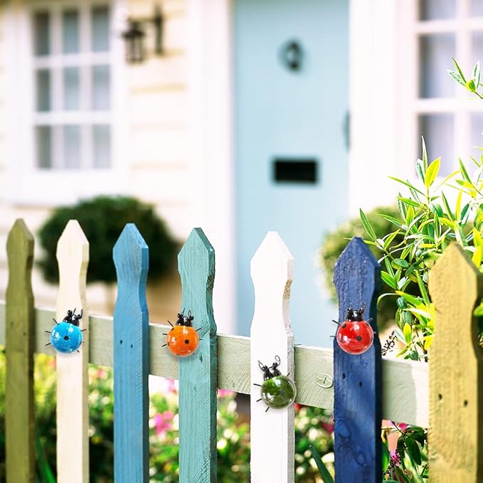 GIFTME 5 Metal Garden Wall Art Decorative Set of 4 Cute Ladybugs Outdoor Wall Sculptures