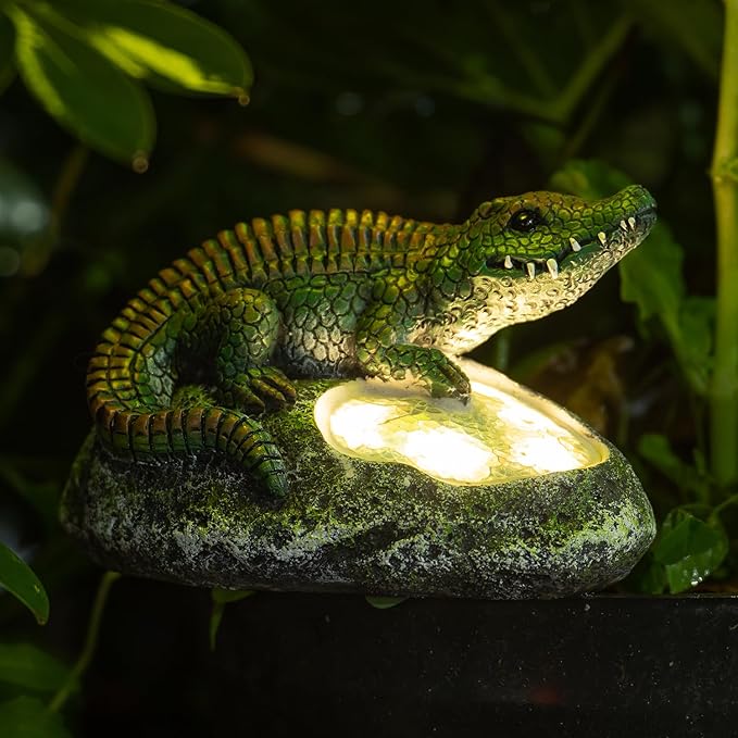 Garden Statue Crocodile,Solar Crocodile Decor for Outdoor,Resin Crocodiles Figurine with Solar Light for Patio,Balcony,Yard,Lawn Ornament,Perfect Garden Gift