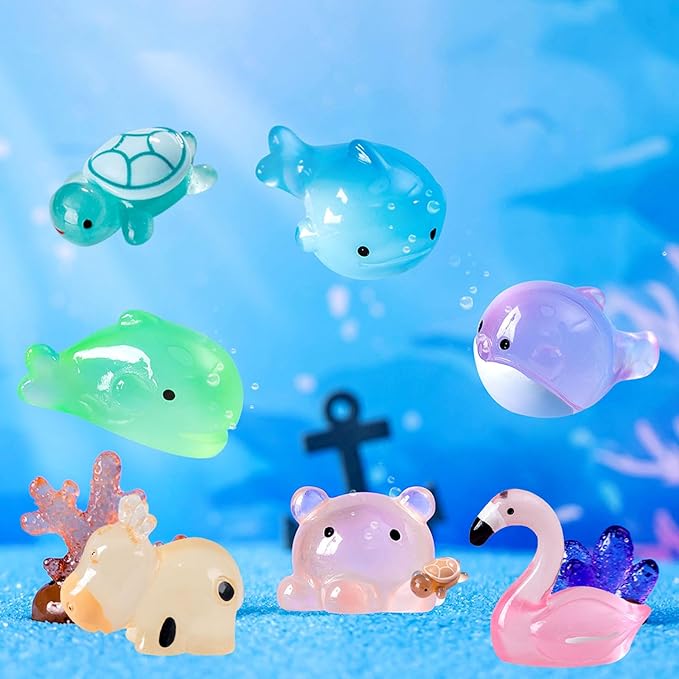 90 Pcs Mini Resin Animals Glow in The Dark Miniature Figures for Garden Accessories,for Craft,Garden Decoration, Goodie Bag Fillers Party Favors Decorations
