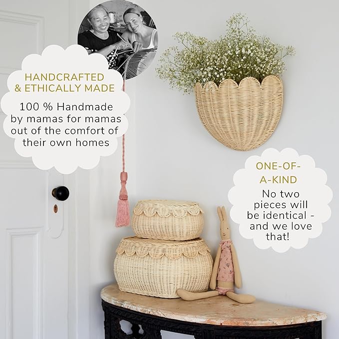 BEBE BASK Scalloped Wicker Wall Basket - The Original - Hand Woven Basket - Scalloped Décor Wall Hanging Baskets -16" x 10" x 7"In - Hanging Wall Basket (Natural)