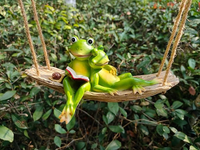 Artisan Flair Hanging Swing Frog Statues - Frog Statues for Garden Outdoors, Reading Book Frog Statue Figurine, Resin Couple Frog Statue for Garden, Balcony, Tree Decoration
