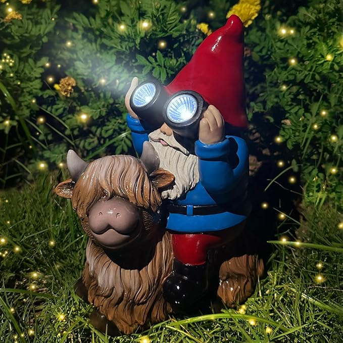 Gnome Garden Statue Solar Lights Outdoor Binoculars on Highland Cow,Birthday Gifts for Women/Men, Housewarming Gifts,Outdoor Decor for Balcony,Garden,Patio,Yard,Lawn(Cow Gnome)