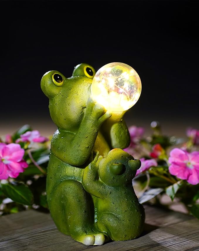 Goodeco Solar Frog Garden Statue - Waterproof Outdoor Frog Decor with Solar LED Lights for Frog Lovers and Garden Enthusiasts - Ideal Gifts for Mom & Birthdays