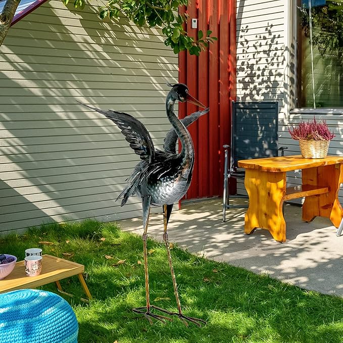 chisheen Crane Garden Statue Sculpture, Metal Heron Outdoor Decor, Yard Art Bird Decoy for Backyard Pond Patio Porch Lawn Decorations