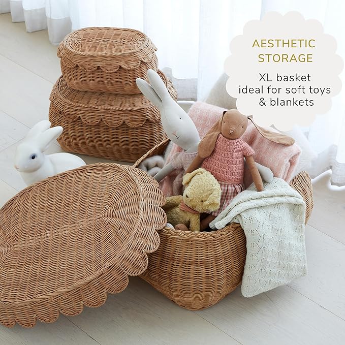 BEBE BASK Large Scalloped Basket Set Of 3 - Hand-Woven & Award-Winning Scallop Basket - XL - Extra Large for Blankets 22 x 16 x 10 In - Elegant Wicker With Scalloped Edge Lid (Mocca)